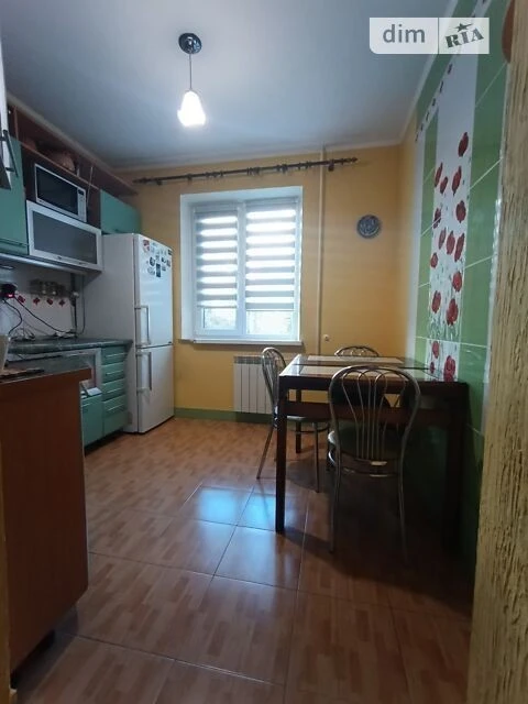 Sale of 3-room apartment 72 sq. m on Makiivska Street 10 • ID 34645