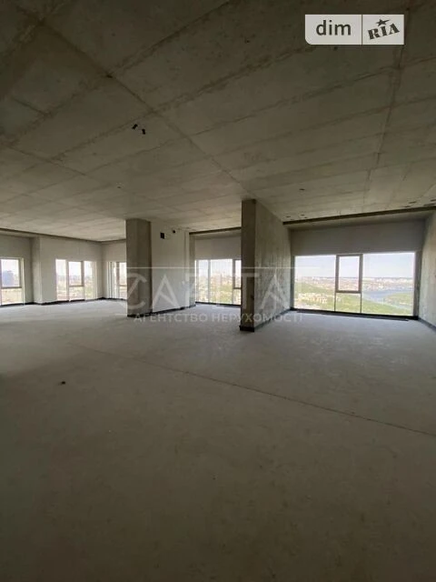 Sale of 4-room apartment 209 sq. m on 11B Ivan Mazepy St. • ID 3