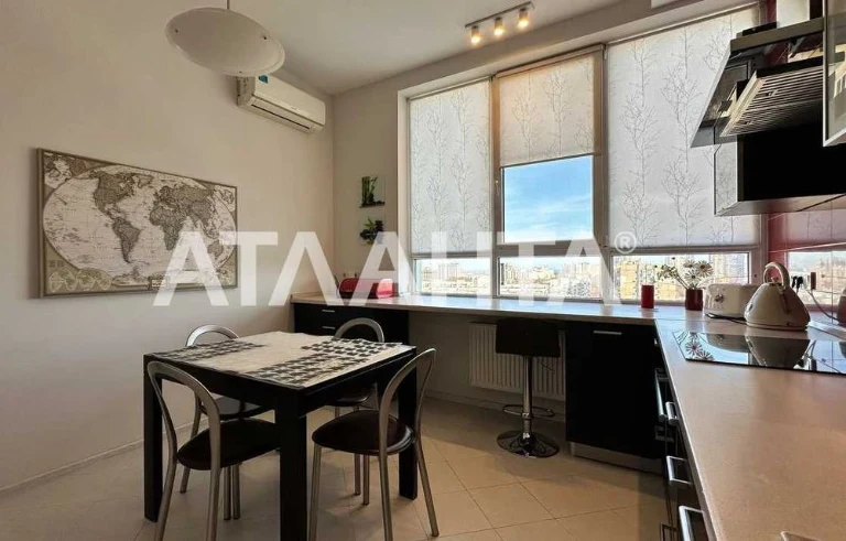 3-room apartment on the middle floor, Zvezdny gorodok, Park Pobed