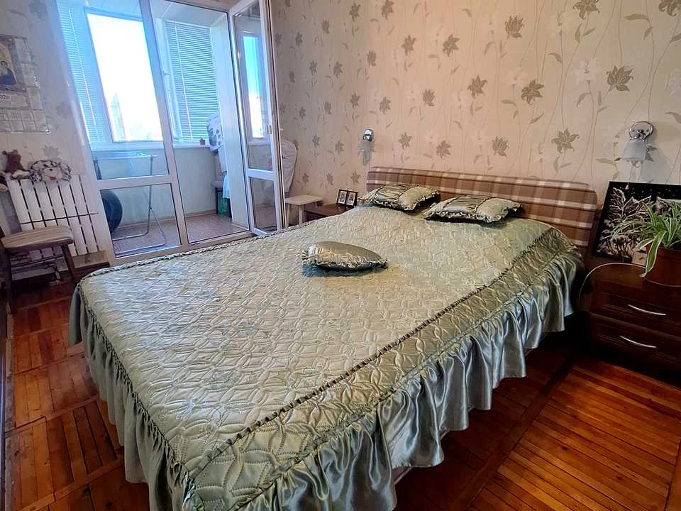Apartment. Kharkiv, Rustaveli St.