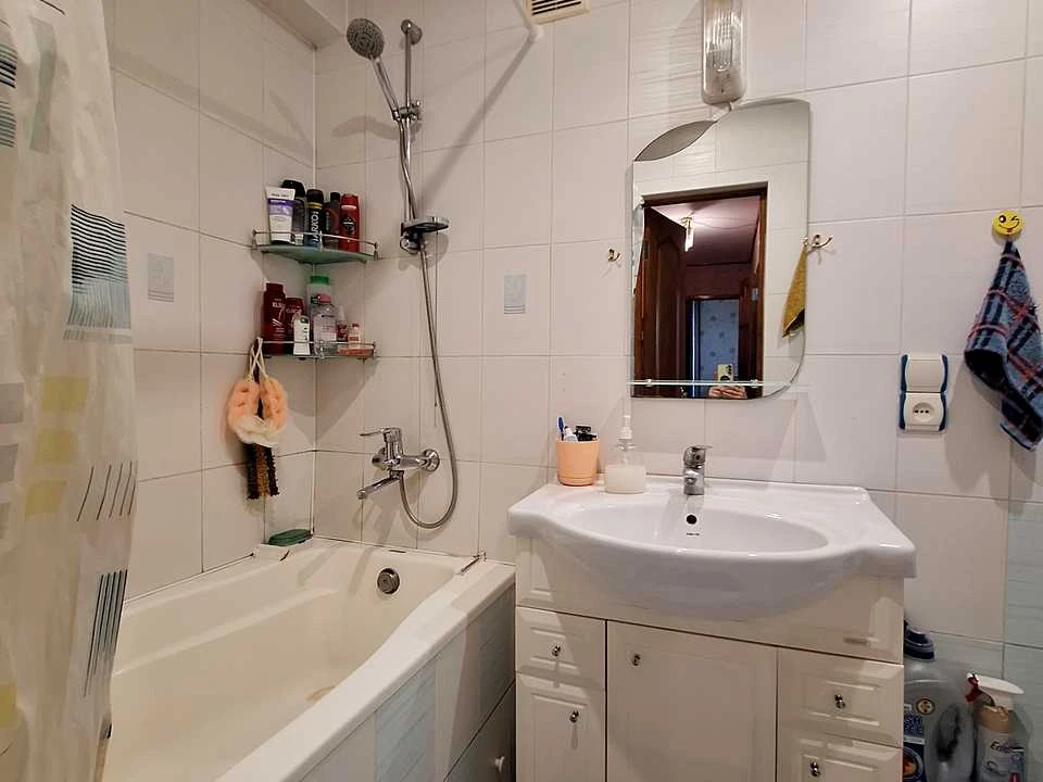 Apartment. Kharkiv, Rustaveli St.