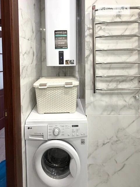 Sale of 1-room apartment 36.6 sq. m. on Borys Gmyri St. 10/40 • I
