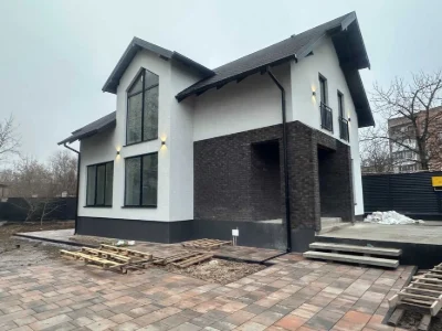 Продажа отдельно стоящего дома на Брацлавской