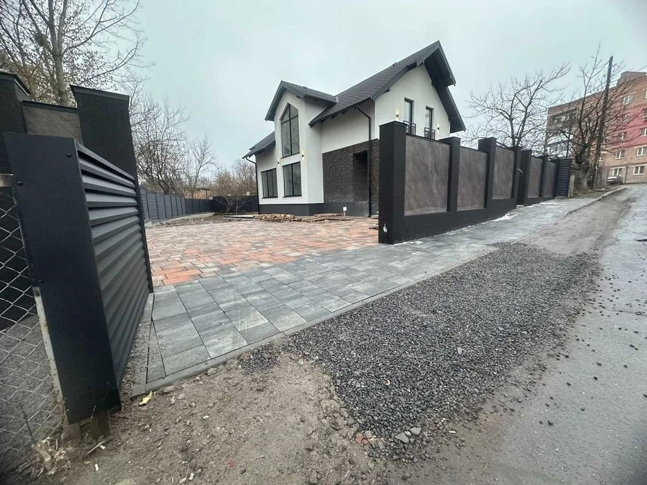 Продажа отдельно стоящего дома на Брацлавской