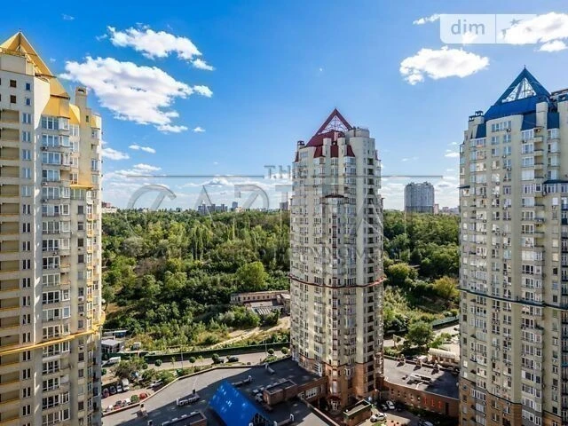 Продаж 3к квартири 97 кв. м на вул. Мокра • ID 34699367