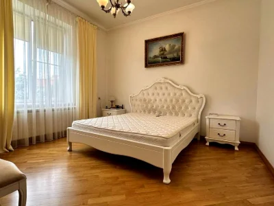 Будинок. Одеса, Валерія Самофалова вул. (Каманіна), 16а/