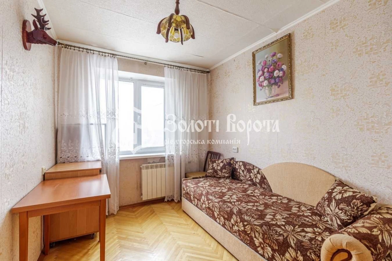 2-room apartment for sale 44.4 m², Krakivska st., 18