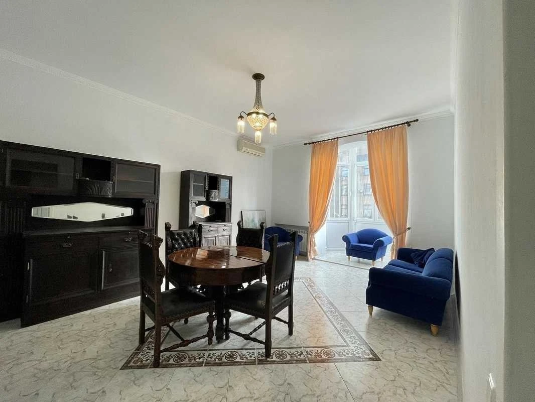 5-room apartment for sale 126 m², Sichovykh Striltsiv St.,