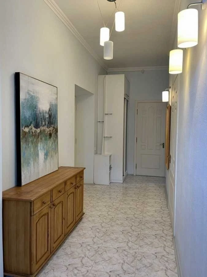 5-room apartment for sale 126 m², Sichovykh Striltsiv St.,