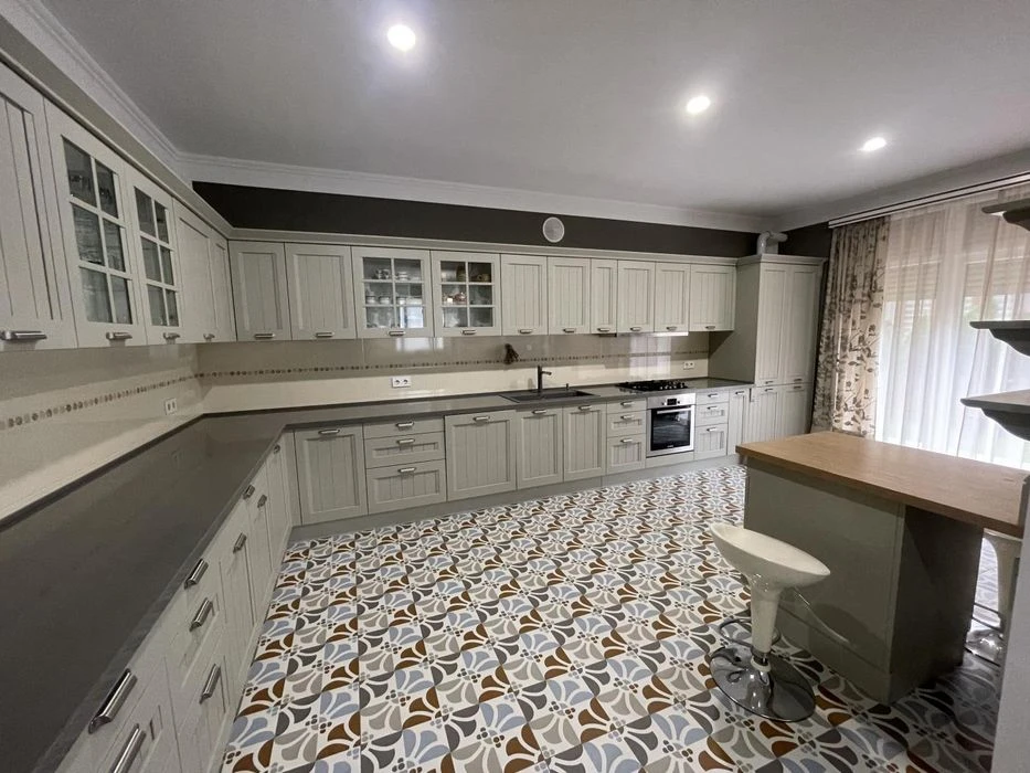 A townhouse is offered for sale in the Borodino residential complex.