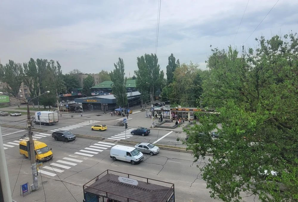 2-х комнатная квартира с ремонтом в центре Запорожья