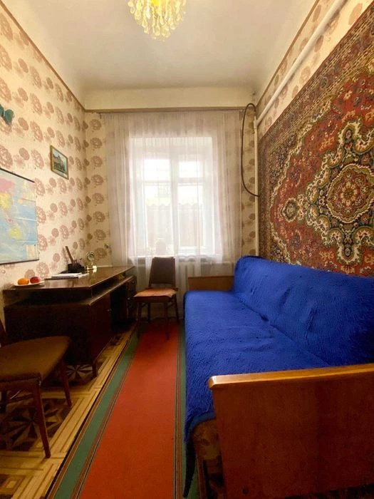 Private house for sale in Parkova Street
