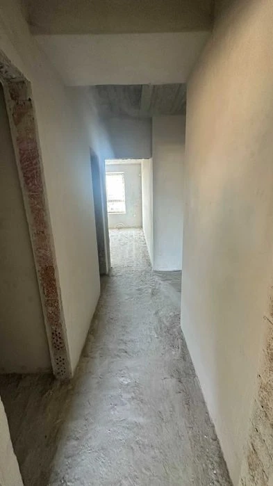 Продаж видової на Озеро 3кім.квартири з гарним плануванням!