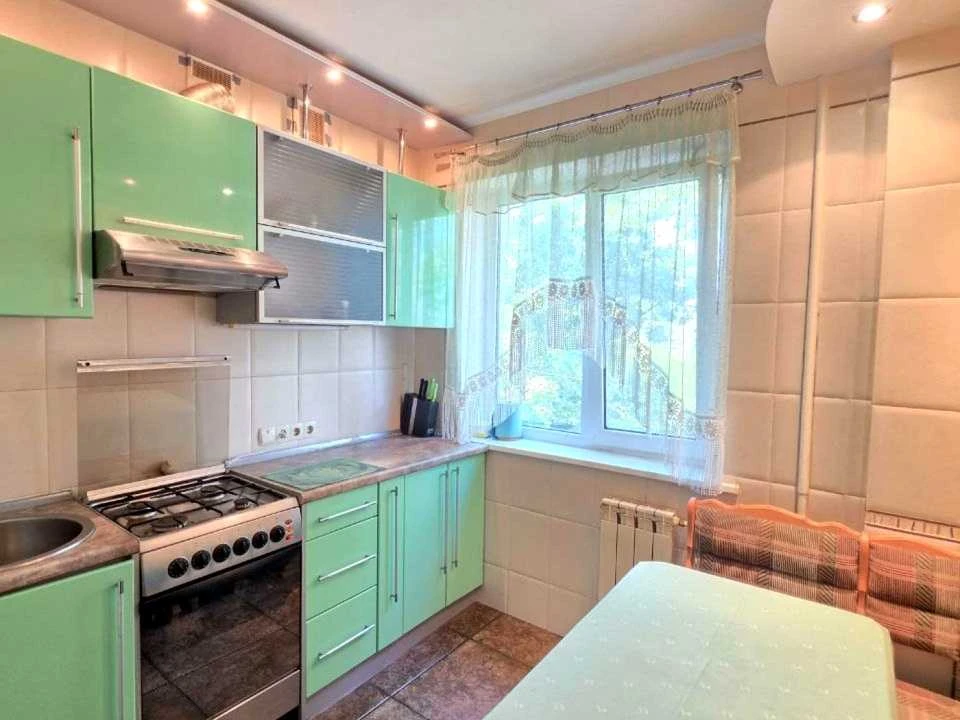 Apartment. Kharkiv, Svitla St.