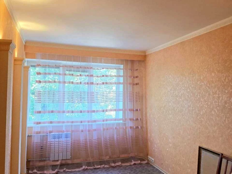 Apartment. Kharkiv, Svitla St.