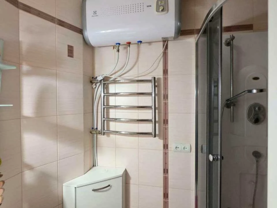 Apartment. Kharkiv, Svitla St.