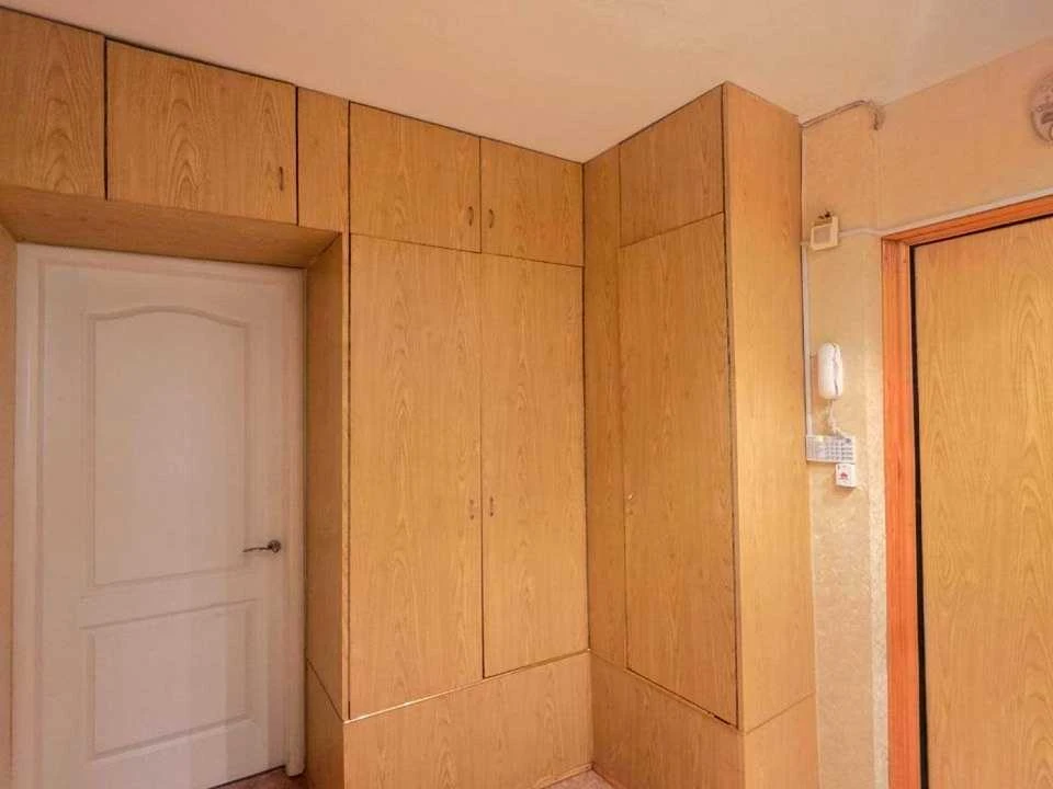 Apartment. Kharkiv, Svitla St.