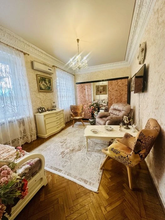 3-к квартира на ул.Ришельевская, АХО, гараж