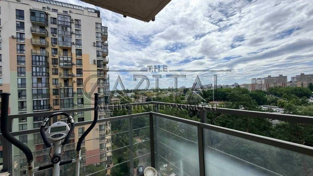 Residential complex Vidpochynok, 2-room apartment with renovation 71 m2, Svyatoshyns