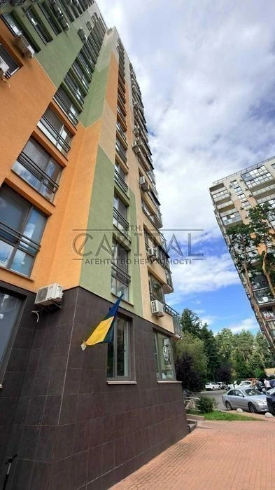 Residential complex Vidpochynok, 2-room apartment with renovation 71 m2, Svyatoshyns