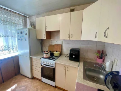 Продам хорошую 2к квартиру на Скоробогатова (рабочая/пушкина/че