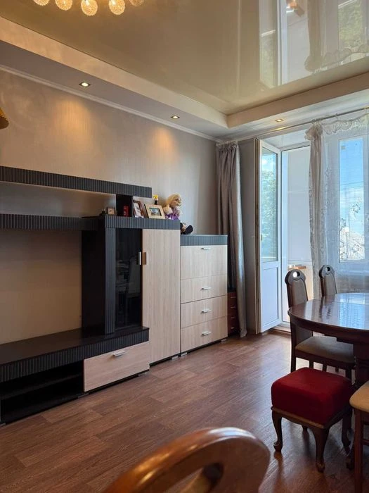 LS-19 1-room apartment for sale in Kharkiv.