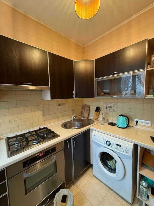 LS-19 1-room apartment for sale in Kharkiv.