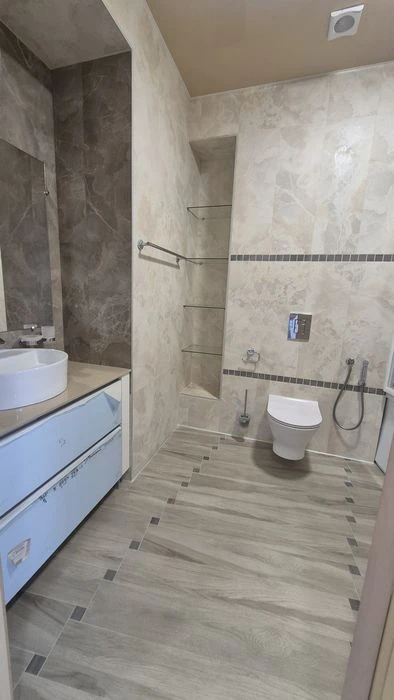 Продам 78 кв.м 3х комнатная, новостройка, центр, ЖК Женева, в