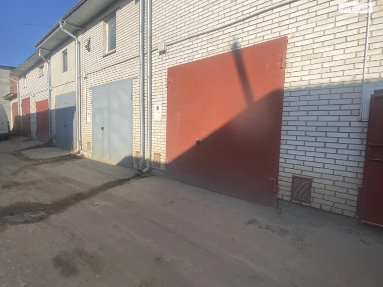 Продаж Місце в гаражному кооперативі Бам