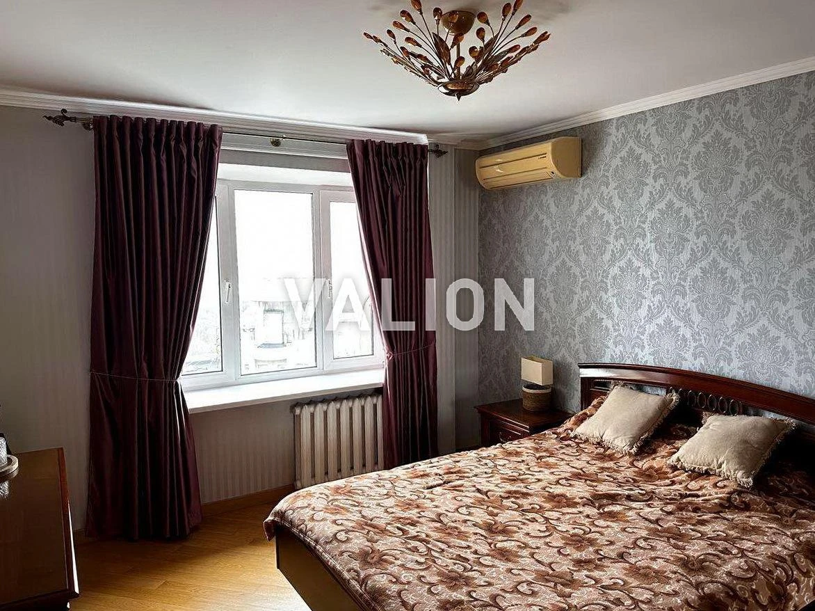 3-room apartment for sale, Balzaka St. 6