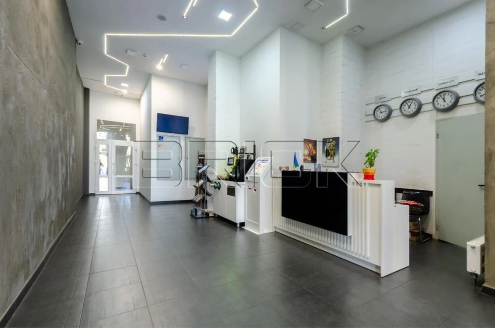 Two-room 2-room apartment for sale 96 m² in the residential complex Elyseum Lukyaniv