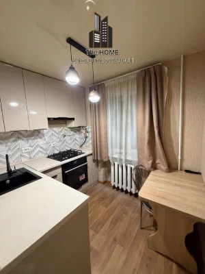 3-room apartment for sale, Vaclav Havel Street 75A