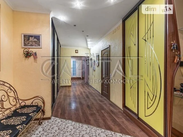 Продажа 5к квартиры 220 кв. м на наб. Днепровская 19 • ID 346