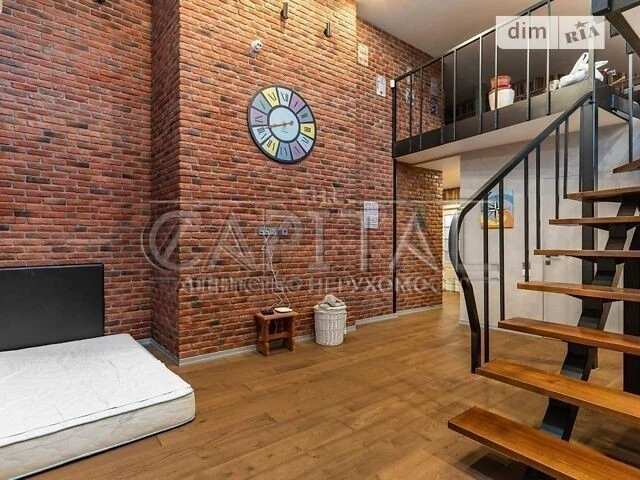 Продажа 5к квартиры 220 кв. м на наб. Днепровская 19 • ID 346