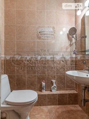 Продажа 5к квартиры 220 кв. м на наб. Днепровская 19 • ID 346