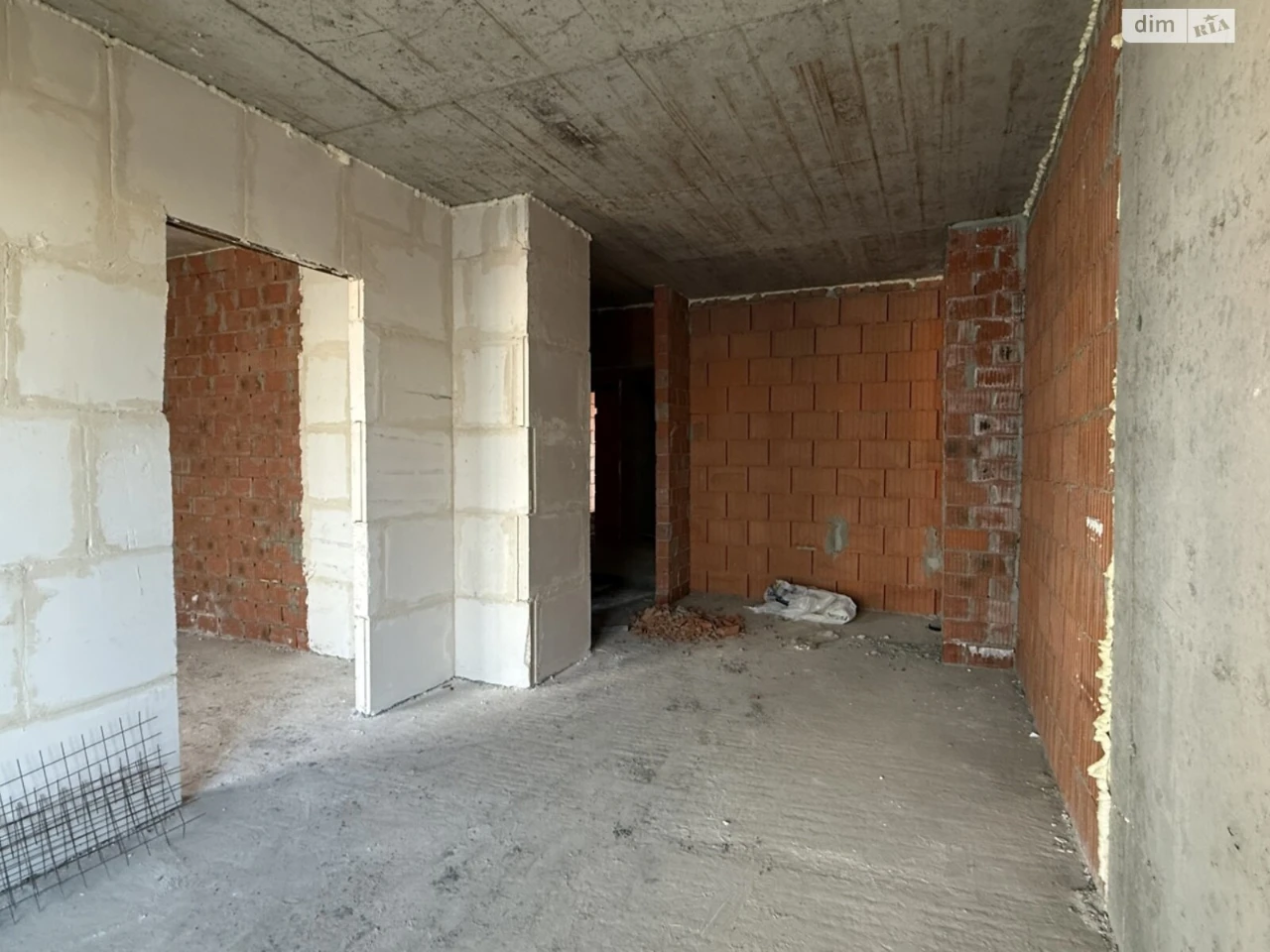 Продажа квартир в Сихове.