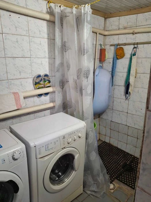 I will sell a house Zavodsky district, district of Ost. Football