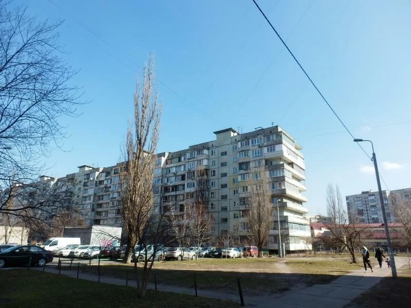 3-room apartment for sale 73 m², Marshala Malinovskyi st.