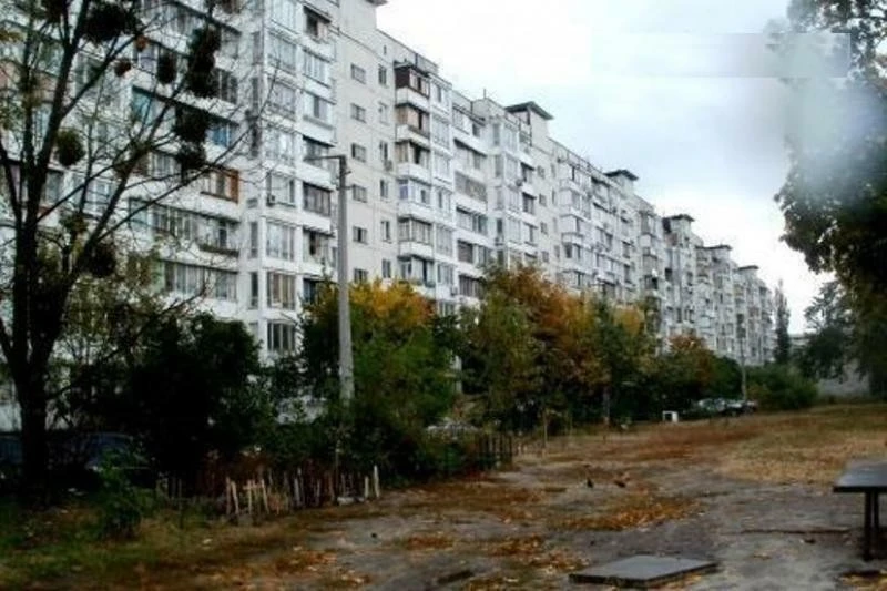 3-room apartment for sale 73 m², Marshala Malinovskyi st.