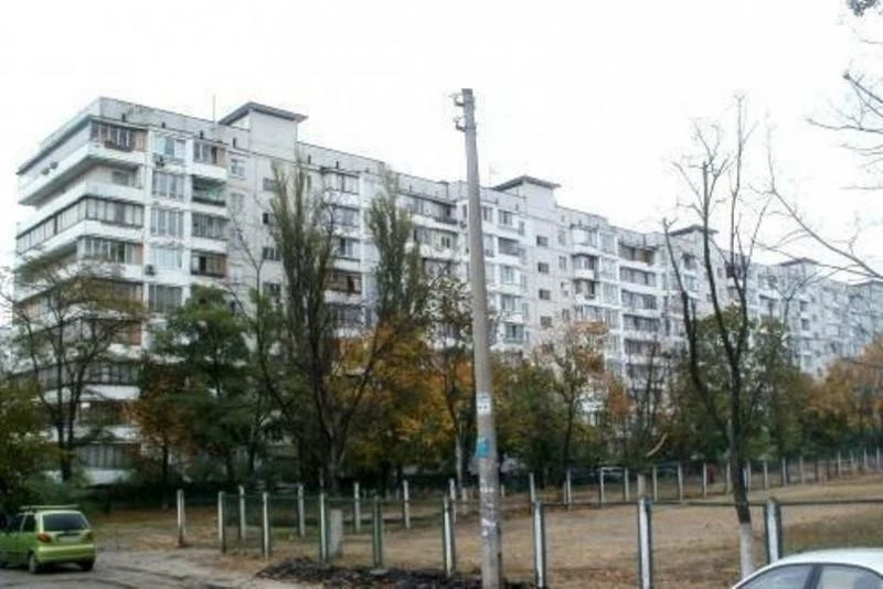 3-room apartment for sale 73 m², Marshala Malinovskyi st.