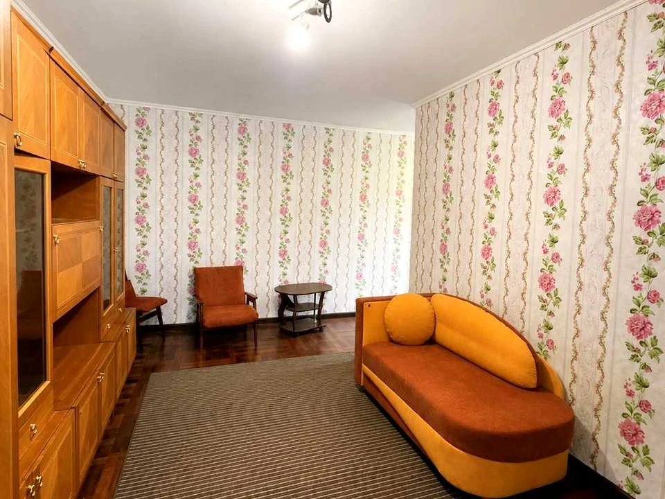 Apartment. Kharkiv, Velyka Panasivska St. (Kotlova)