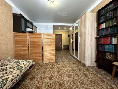 Apartment. Kharkiv, Poltava Shlyakh st.