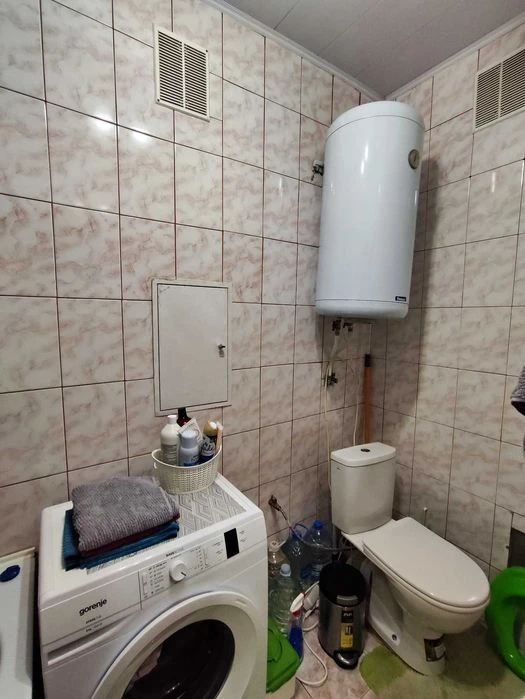 Продажа. 3 ком.квартира с ремонтом, мебелью, техникой. Левый