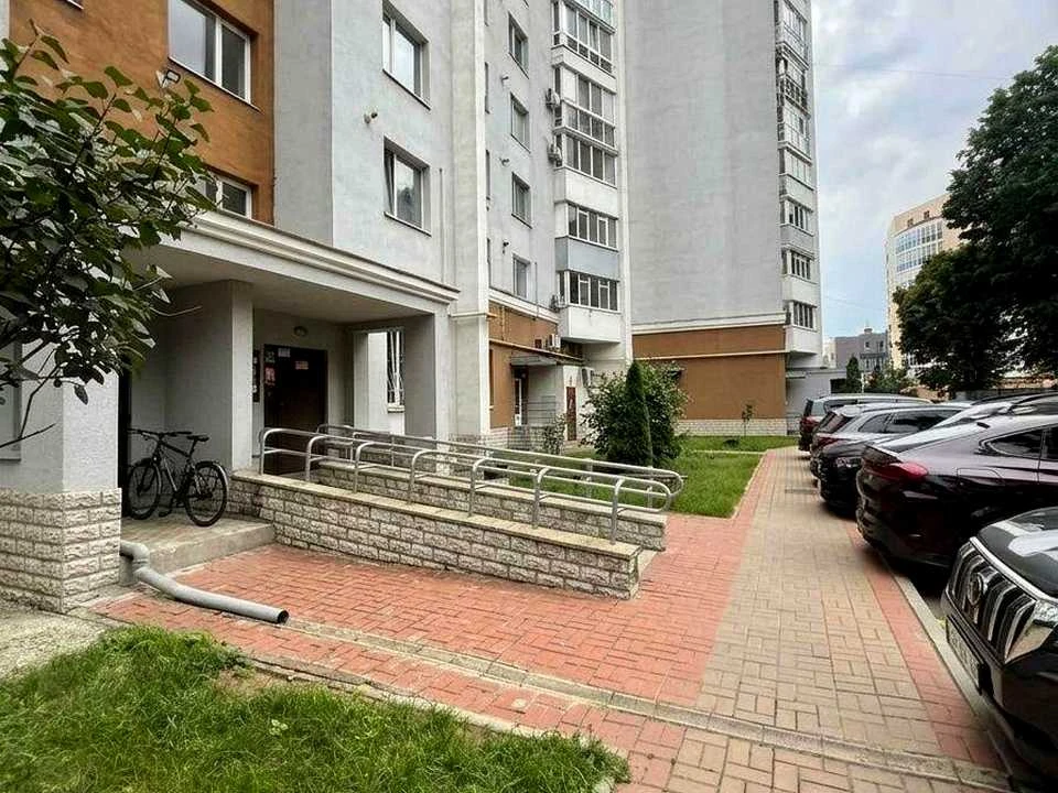 Квартира. Полтава, майдан Незалежності пл.