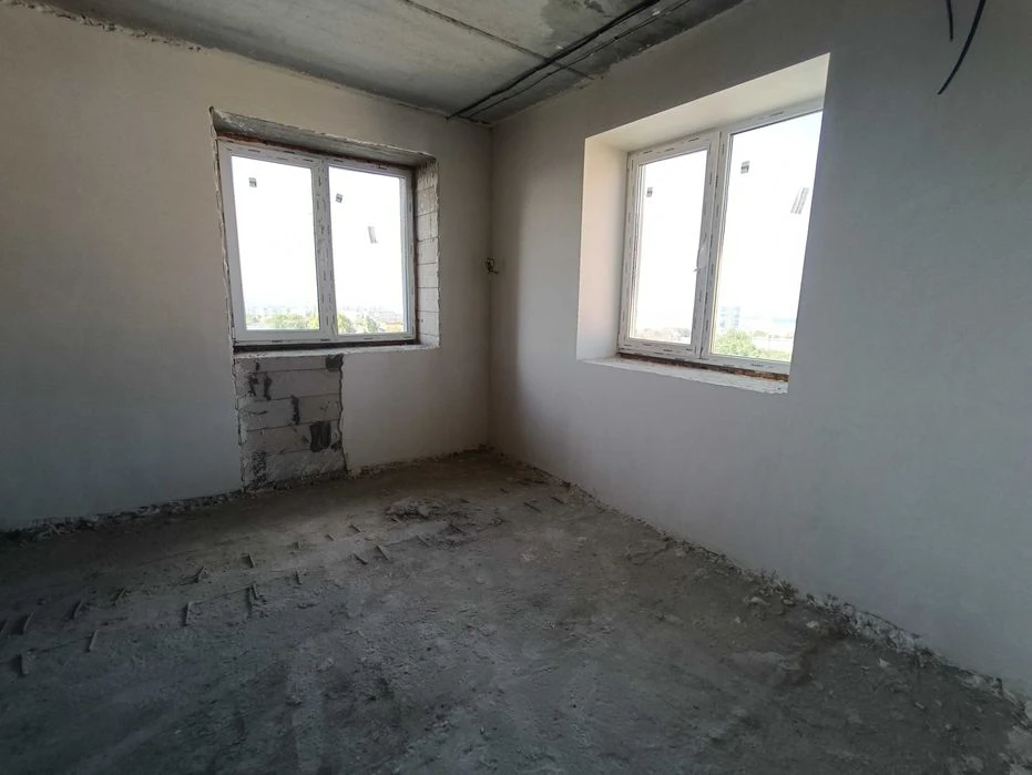 Продам квартиру 60м.кв. в новостройке на Грушевского