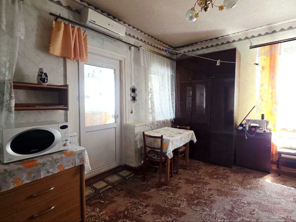 Apartment. Dnipro, Gostomelska St. (Kabardinska)
