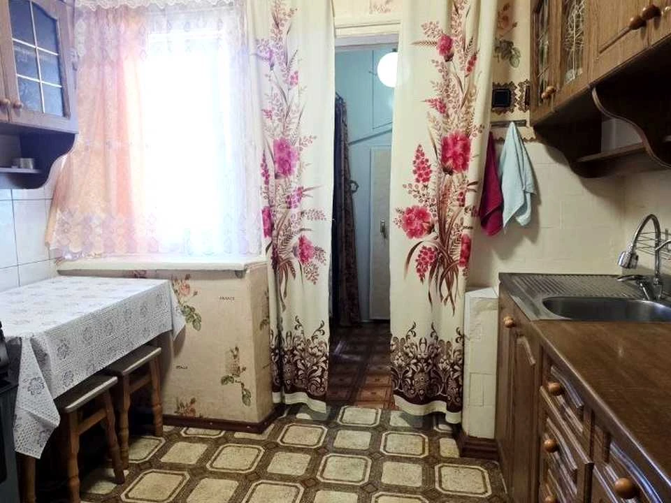 Apartment. Dnipro, Gostomelska St. (Kabardinska)