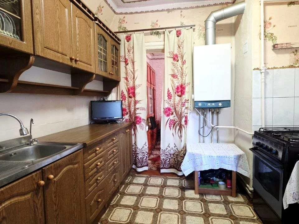 Apartment. Dnipro, Gostomelska St. (Kabardinska)
