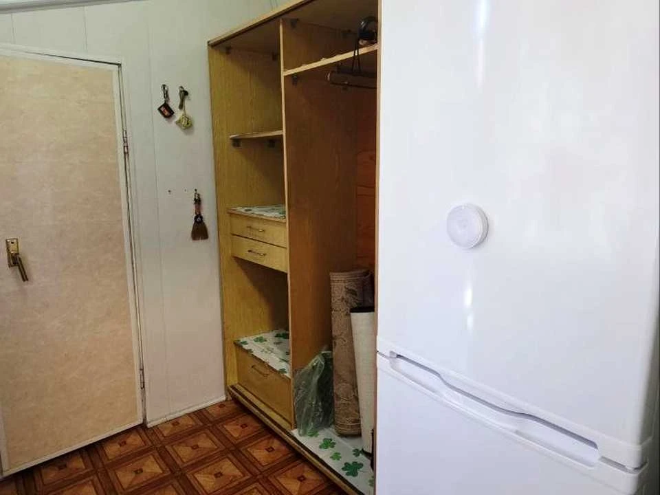 Apartment. Dnipro, Gostomelska St. (Kabardinska)