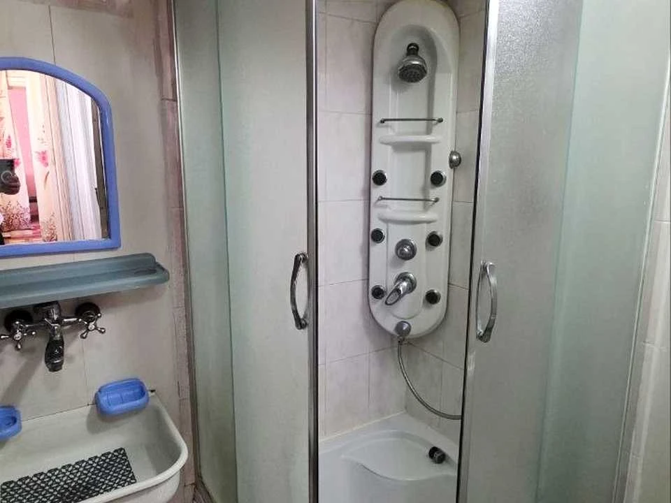 Apartment. Dnipro, Gostomelska St. (Kabardinska)